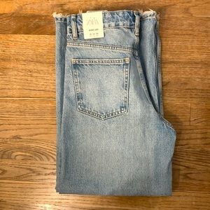 NWT Zara high rise wide leg cropped jeans